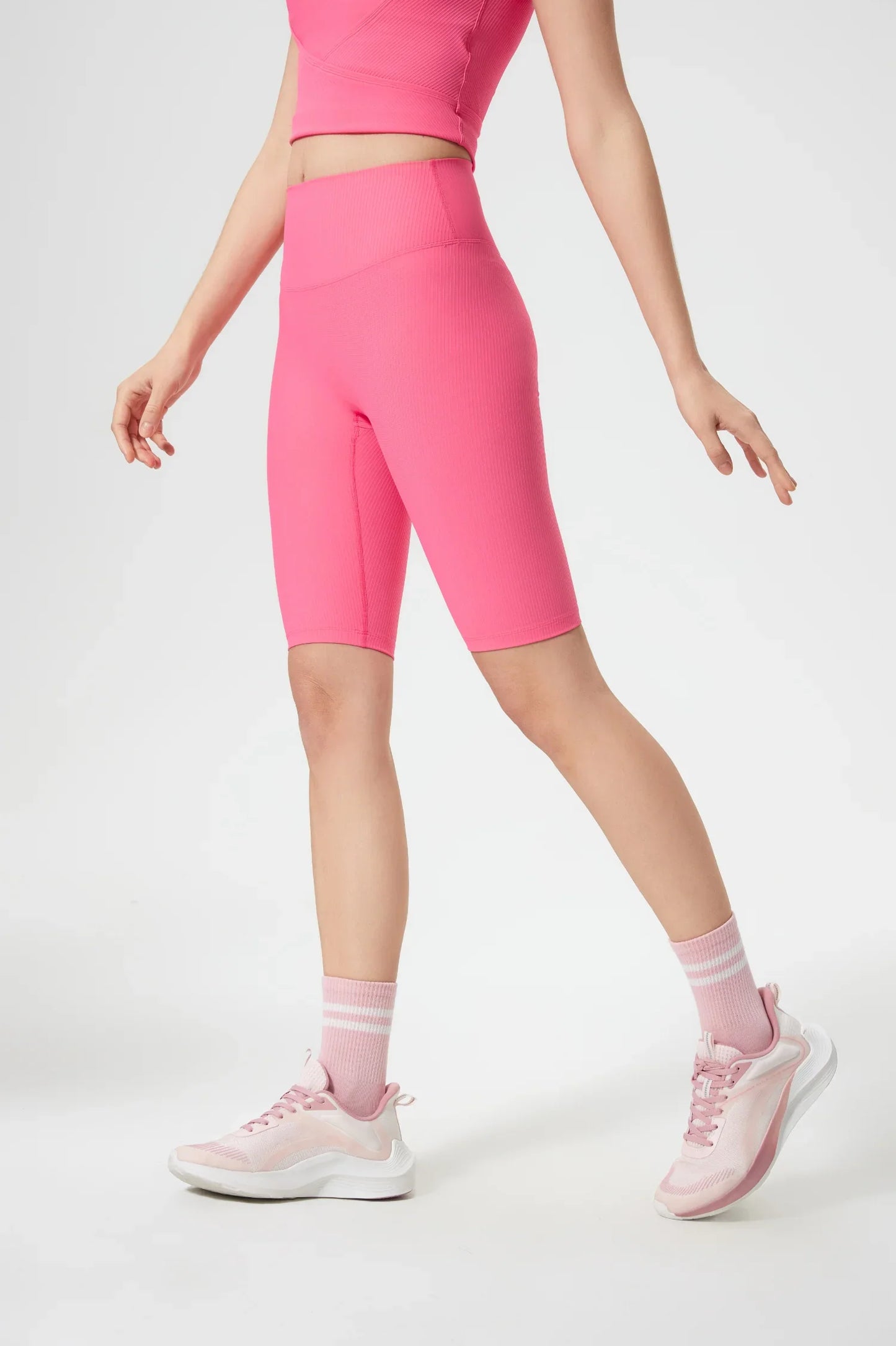 Short de fitness taille haute liftant les fesses - Rose