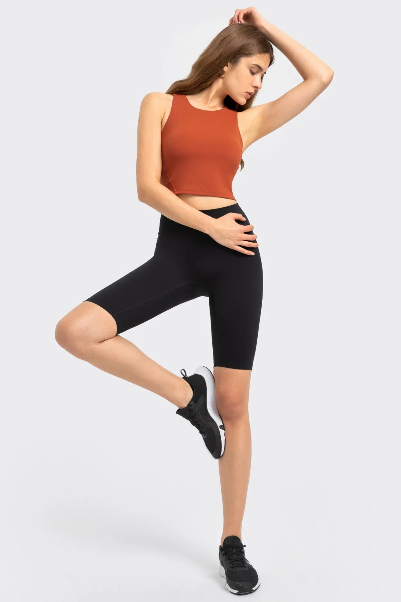 Short de sport taille haute rehaussant les hanches - Noir