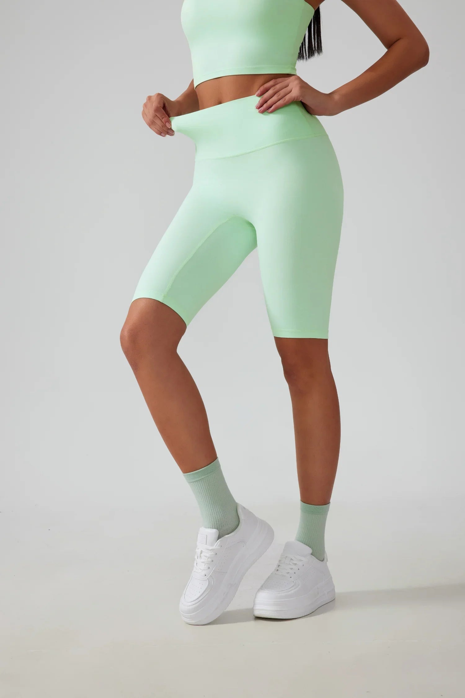 Short de yoga fitness pour le levage des hanches - Vert fluo