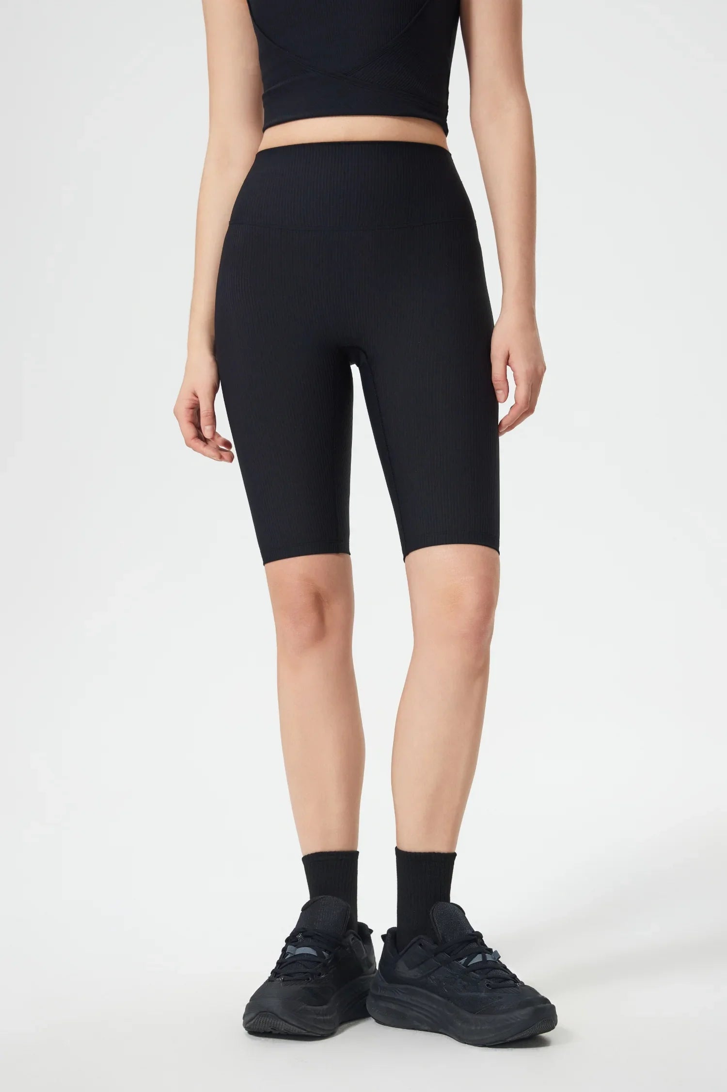 Short de fitness taille haute liftant les fesses - Noir