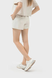 Yoga Fitness All Day Shorts-Eiweiß