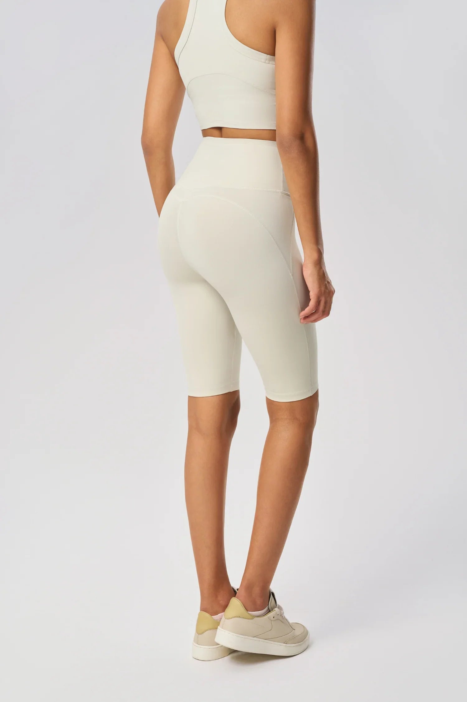 Short de sport élastique pour le levage des hanches - Blanc d'œuf