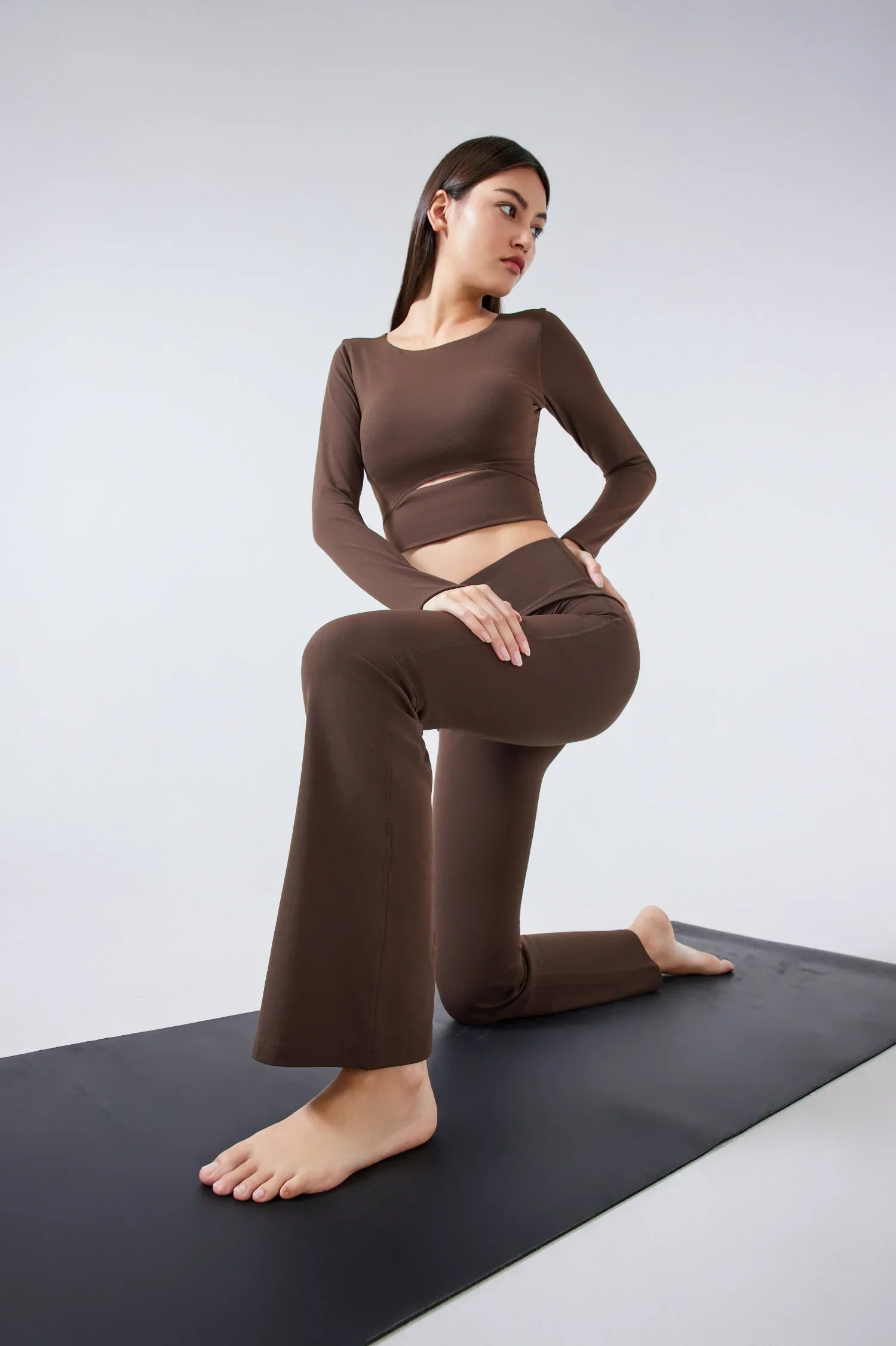 Yoga Fitness Long Sleeve Top-Brown