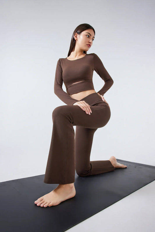 Yoga Fitness Long Sleeve Top-Brown