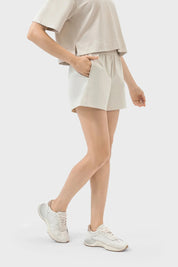 Yoga Fitness All Day Shorts-Eiweiß