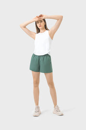 Yoga Fitness All Day Shorts-Grün